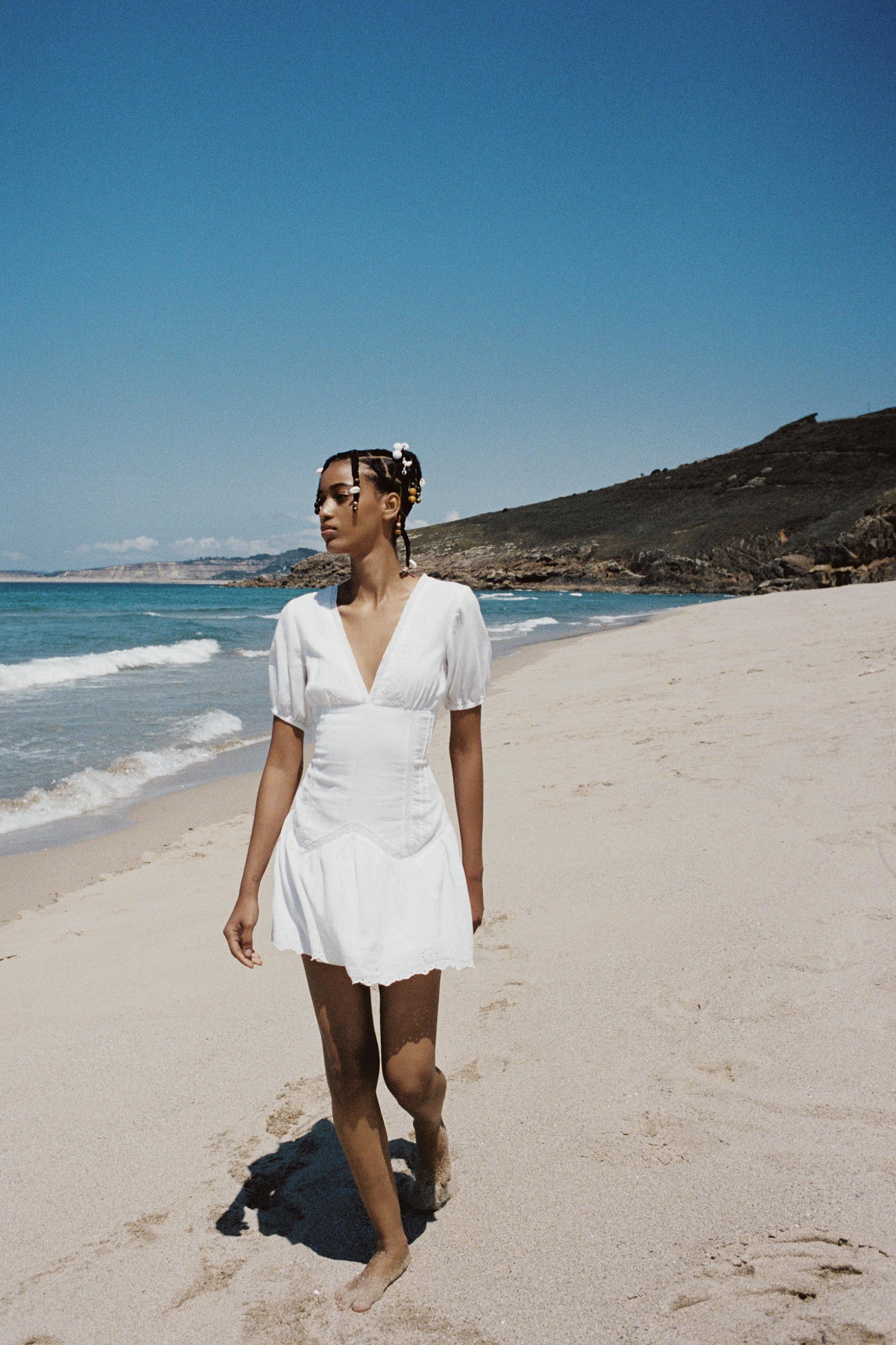 Mini dress with cutwork embroidery Clearance