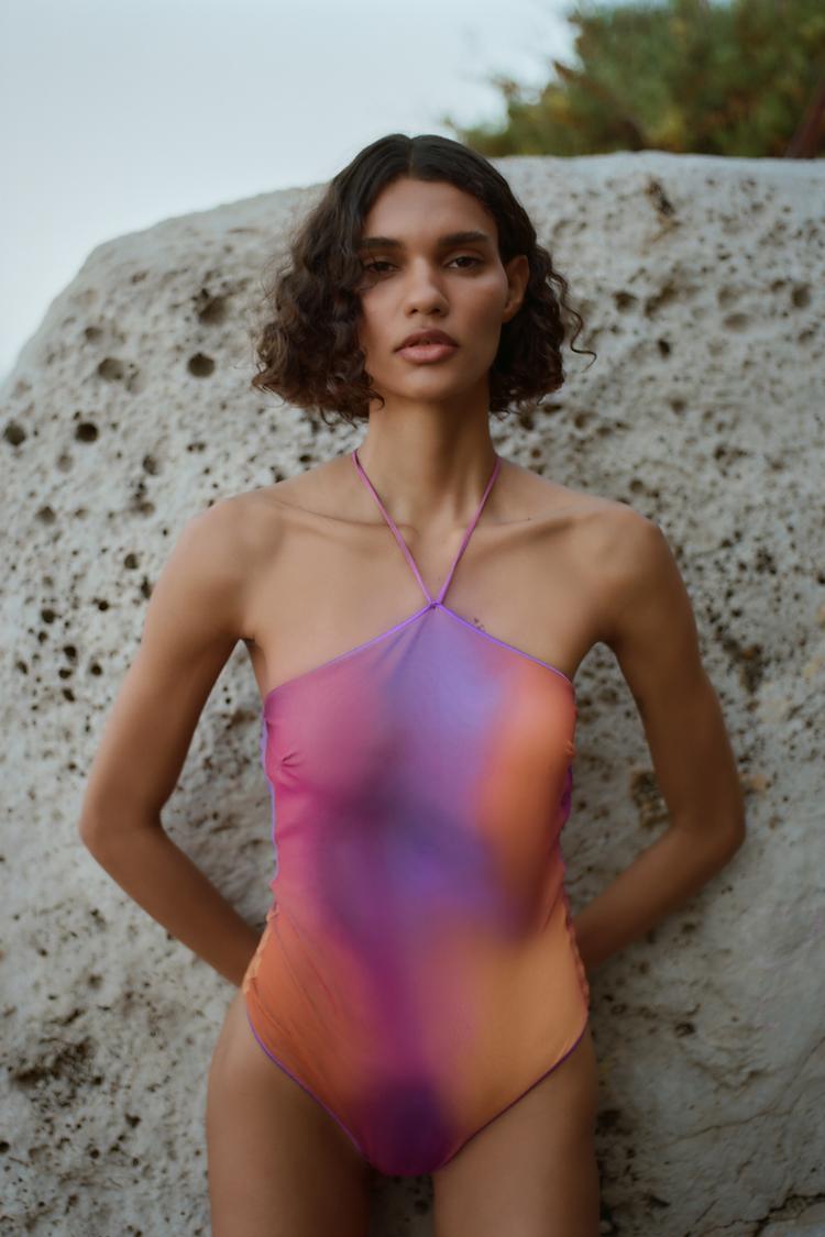 Imagen 0 de BAÑADOR TUL ESTAMPADO de Zara