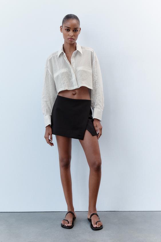 Zara mini skirt with split Clearance