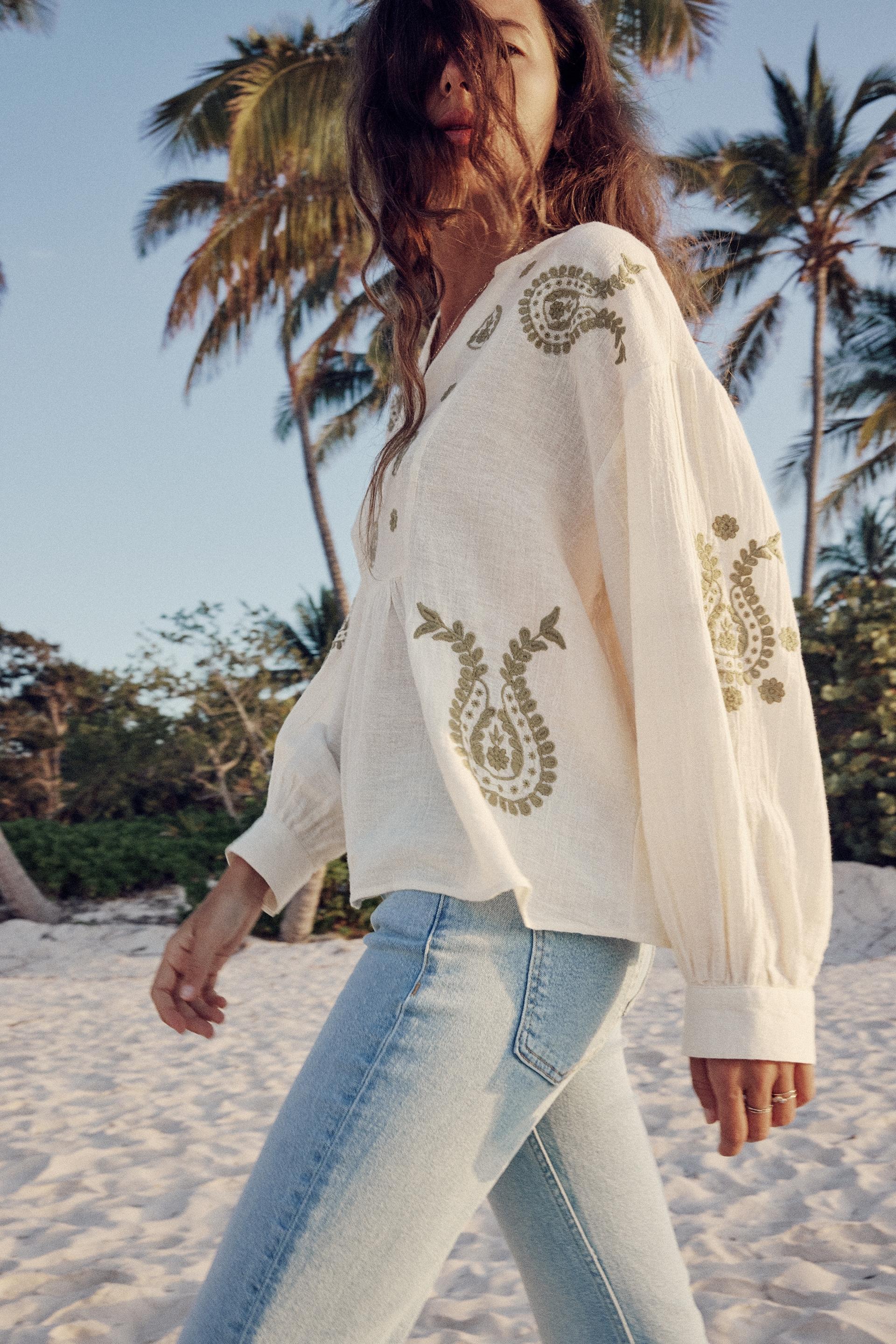 Khaki blouse zara Clearance