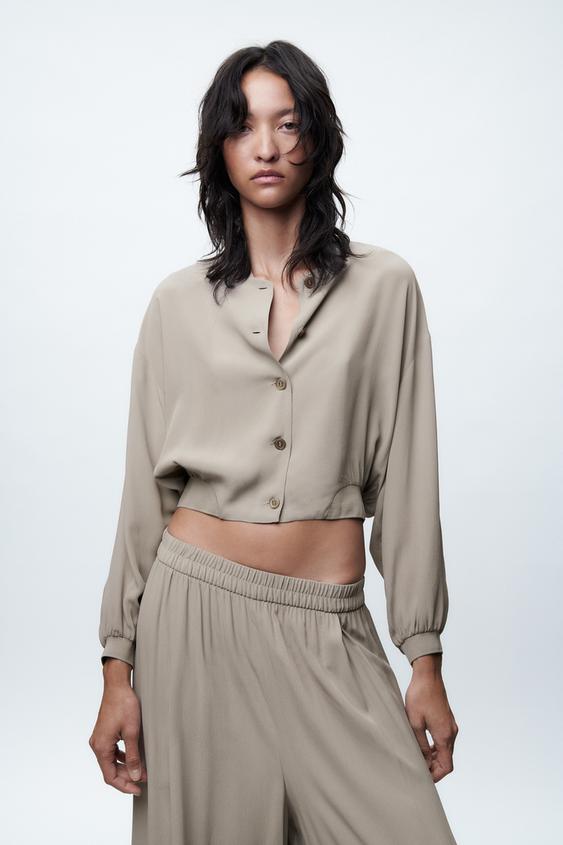 Image 1 of FLOWING CROPPED BOMBER JACKET from Zara