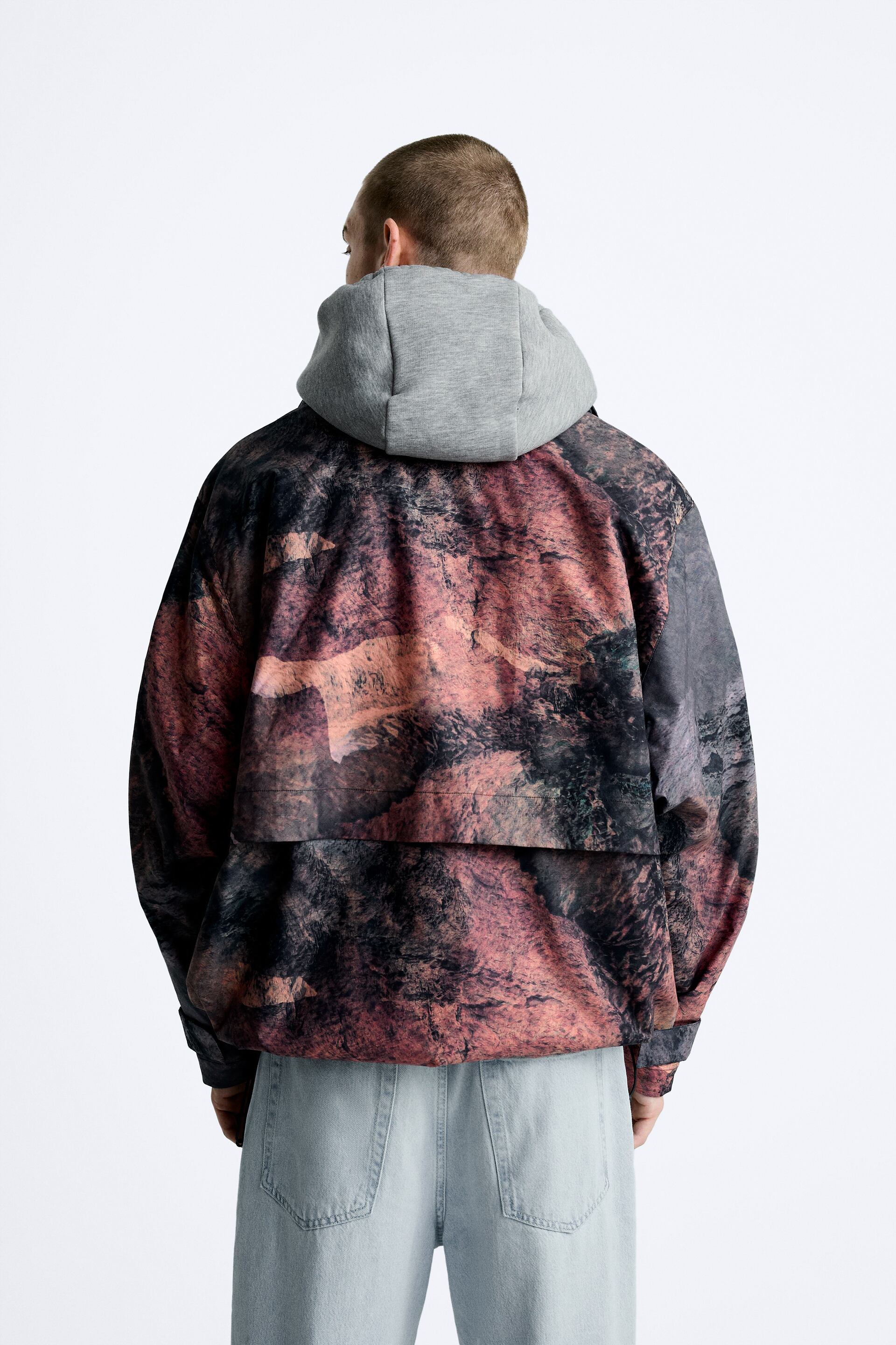Zara Men's Abstract Print Technical Jacket