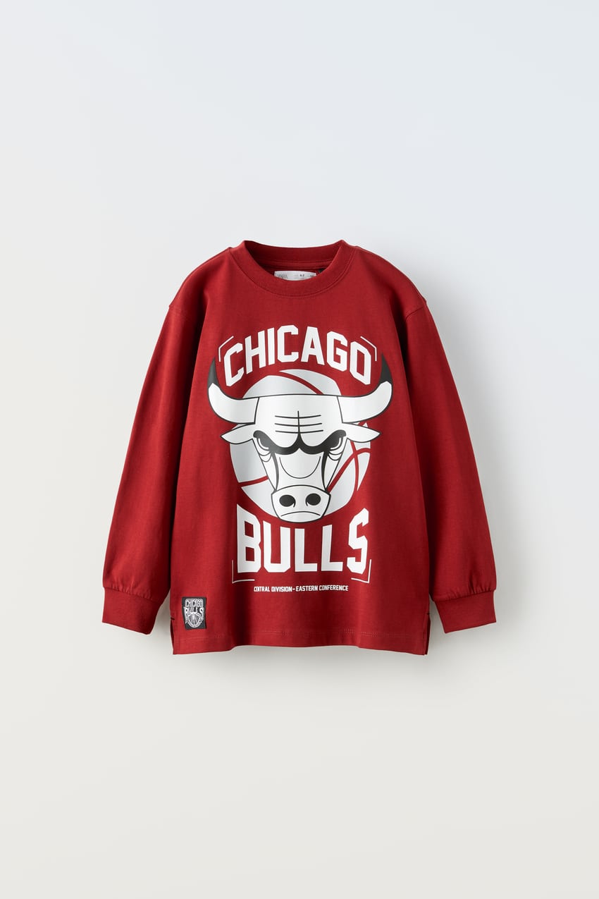 chicago bulls sweatshirt white
