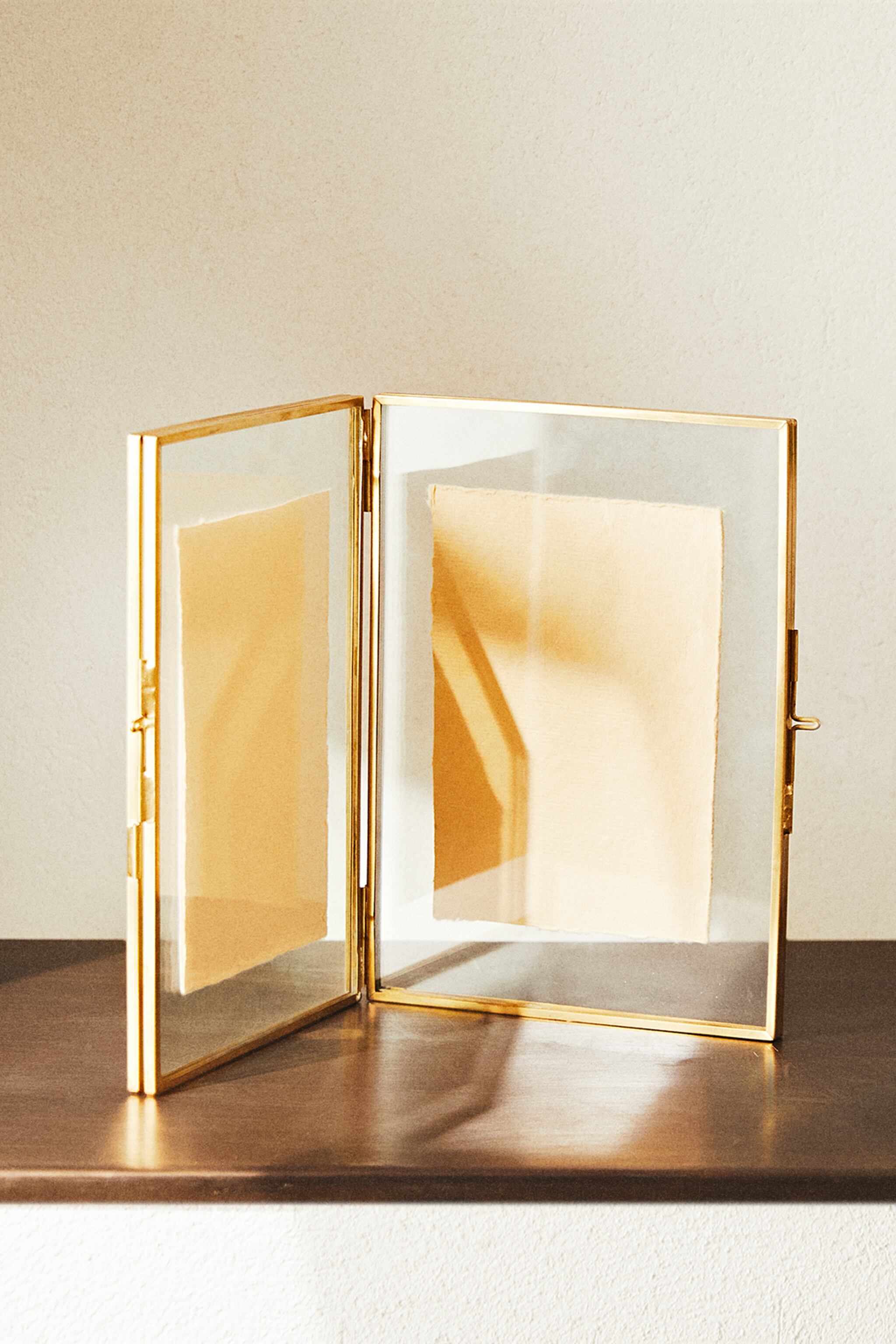 DOUBLE GOLD FRAME