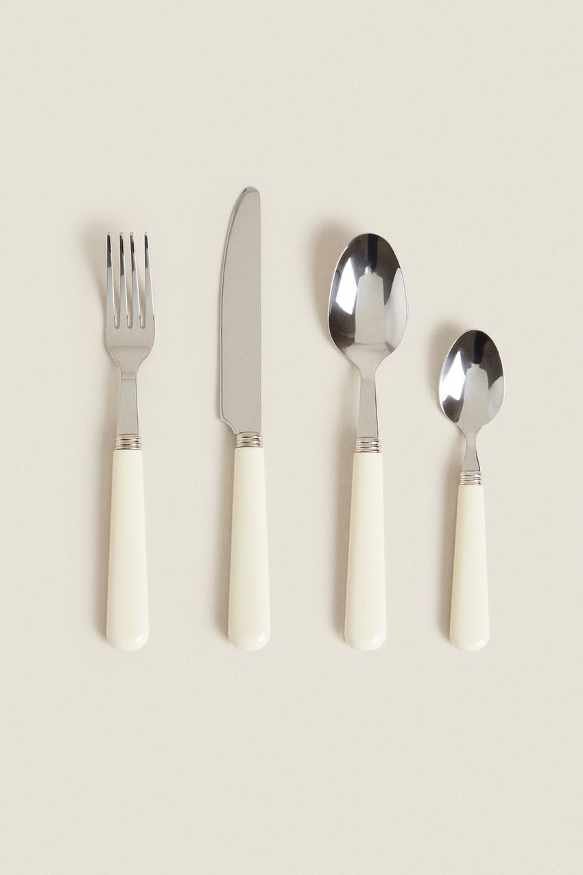 FLATWARE SET WITH HANDLE DETAIL (SET OF 4) - Cream
