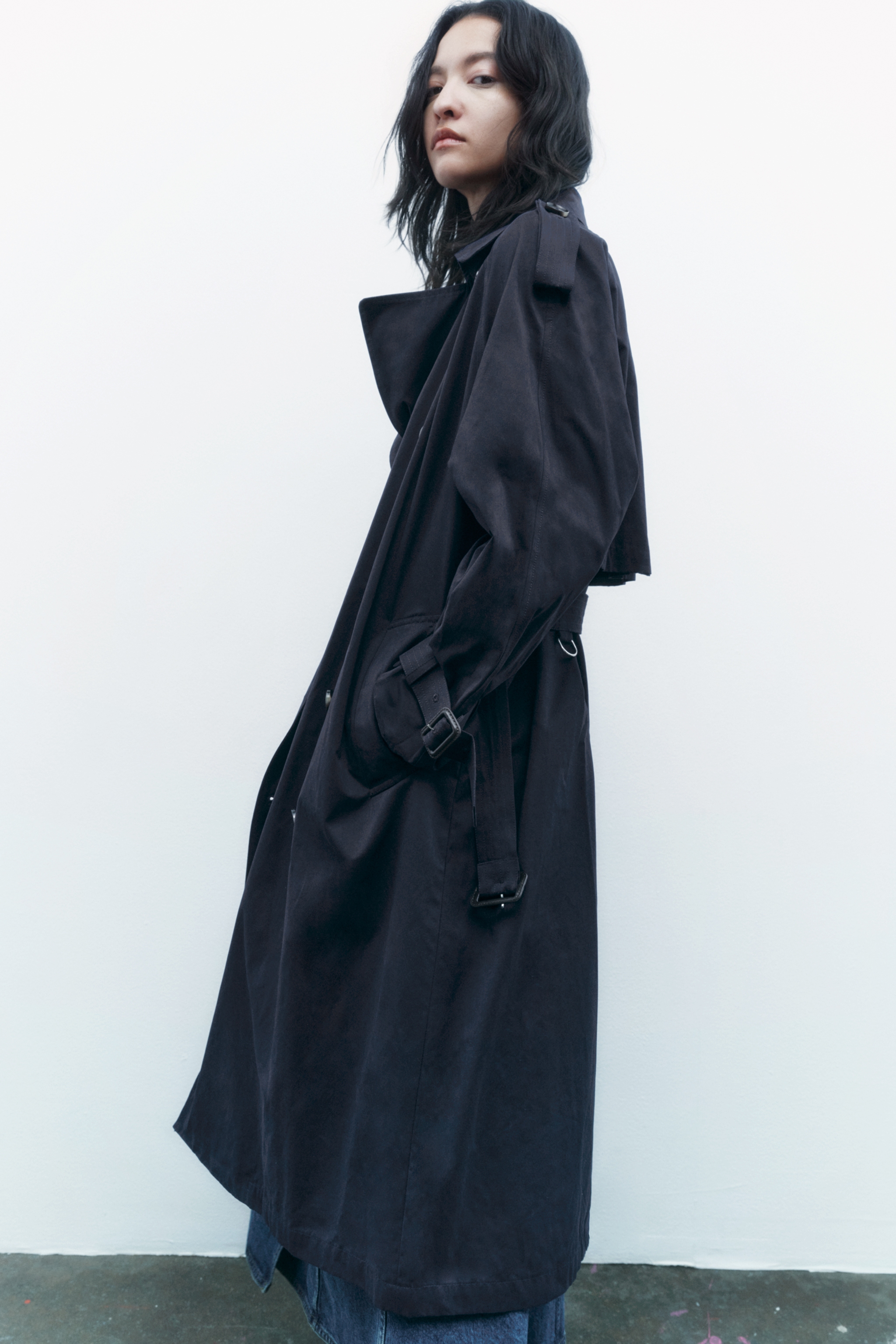 WATER REPELLENT OVERSIZED BELTED TRENCH COAT - Navy blue