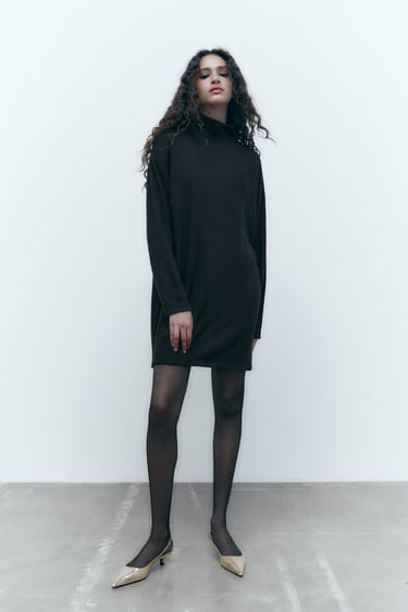 Image 0 of SHORT SOFT DRESS from Zara
