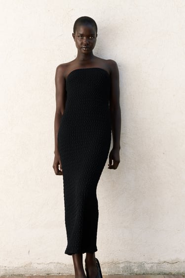Image 0 of TEXTURED STRAPLESS DRESS from Zara
