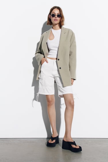 Image 0 of OVERSIZE LINEN BLEND BLAZER WITH VENTS from Zara