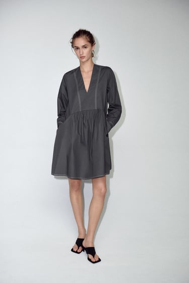 Image 0 of SHORT DRESS WITH TOPSTITCHING from Zara