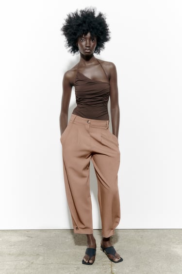 Image 0 of CARROT FIT TROUSERS WITH DARTS DETAIL from Zara
