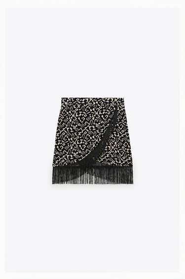 Image 0 of PRINT WRAP SKIRT WITH FRINGING from Zara