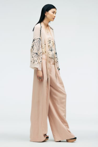 Image 0 of LINEN BLEND PLEATED PANTS LIMITED EDITION from Zara