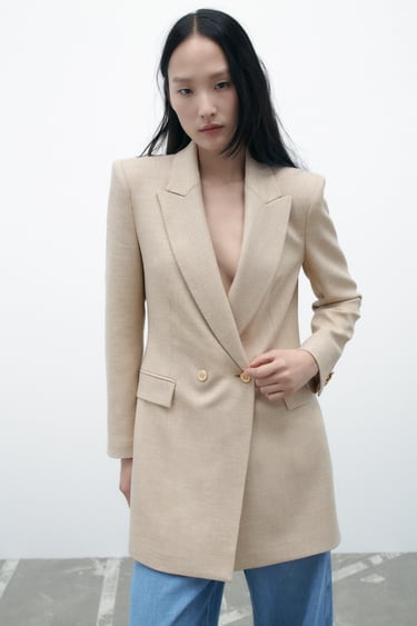 Image 0 of LONG DOUBLE-BREASTED BLAZER from Zara