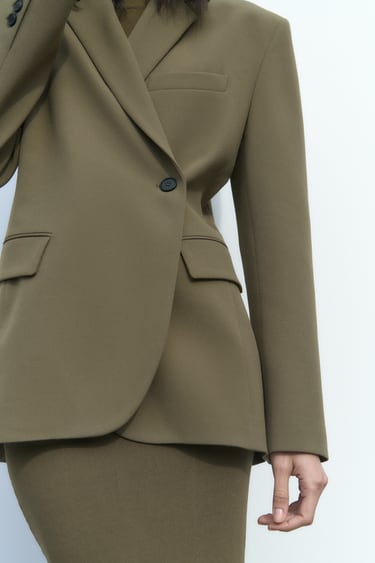 Image 0 of DOUBLE BREASTED BUTTONED BLAZER from Zara