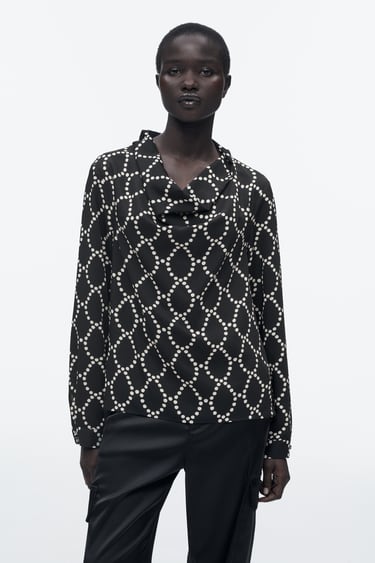 Image 0 of GEOMETRICAL PRINT TOP from Zara