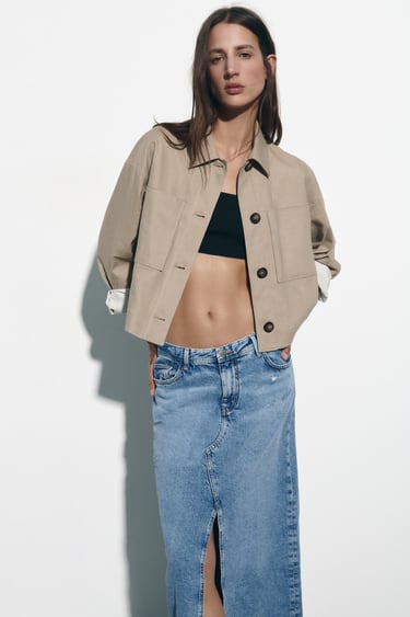 Image 0 of CROPPED LINEN BLEND JACKET from Zara