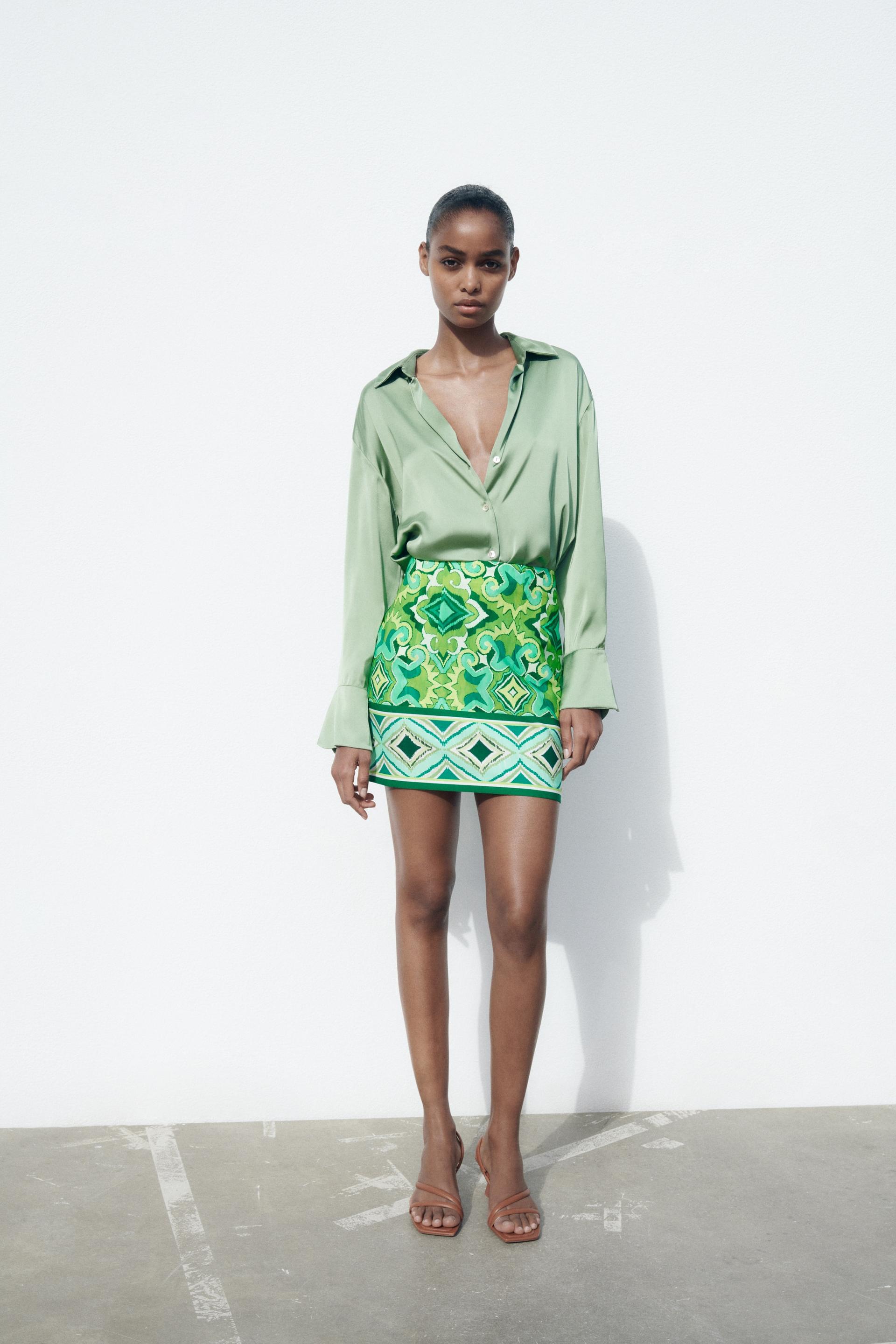 Zara green printed mini skirt Clearance