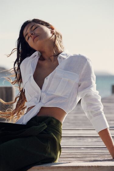 Image 0 of CROPPED SHIRT WITH KNOT from Zara