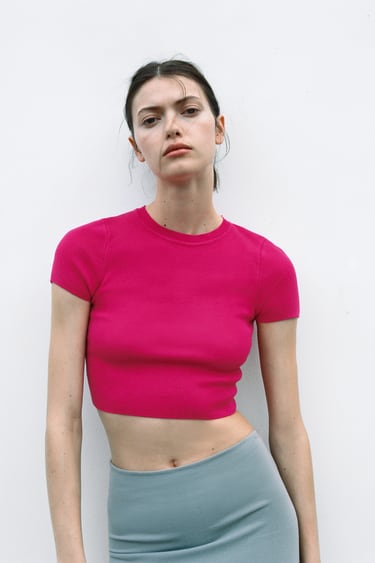 Image 0 of BASIC CROPPED KNIT TOP from Zara