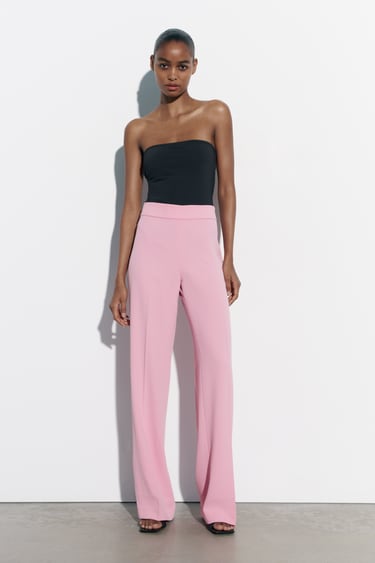 Image 0 of HIGH WAIST LOOSE TROUSERS from Zara