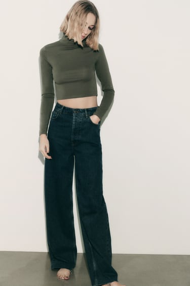 Image 0 of CROPPED MOCK NECK T-SHIRT from Zara