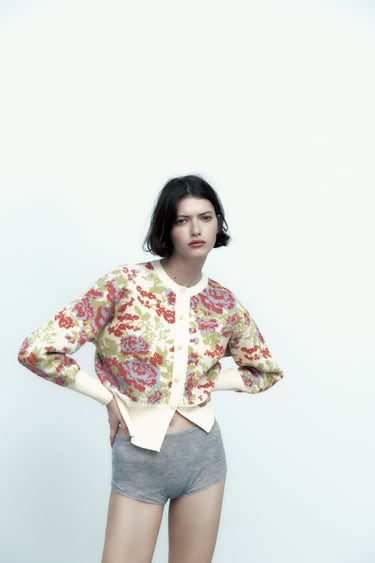 Image 0 of FLORAL JACQUARD KNIT CARDIGAN from Zara