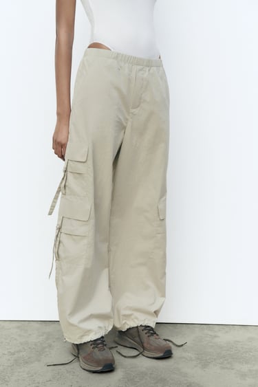 Image 0 of NYLON BLEND PARACHUTE PANTS from Zara