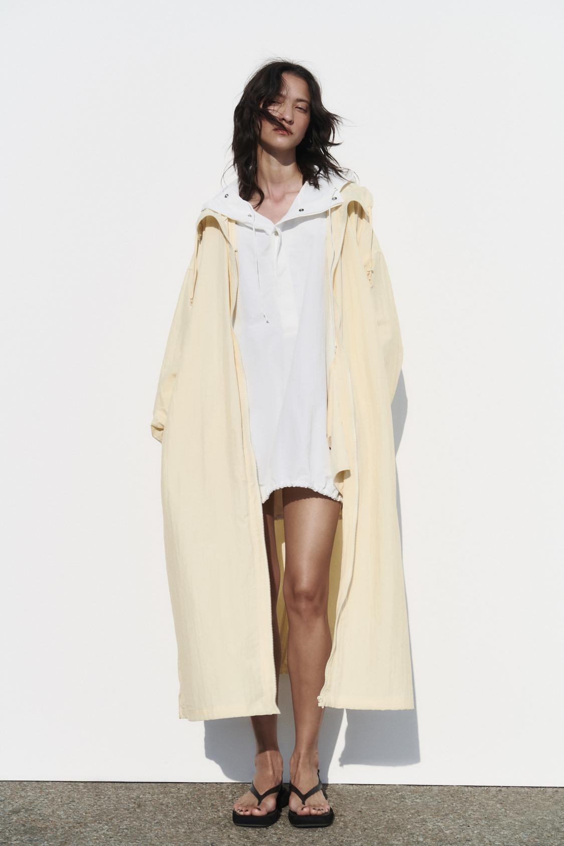 Image 0 of WATER-REPELLENT NYLON RAINCOAT from Zara