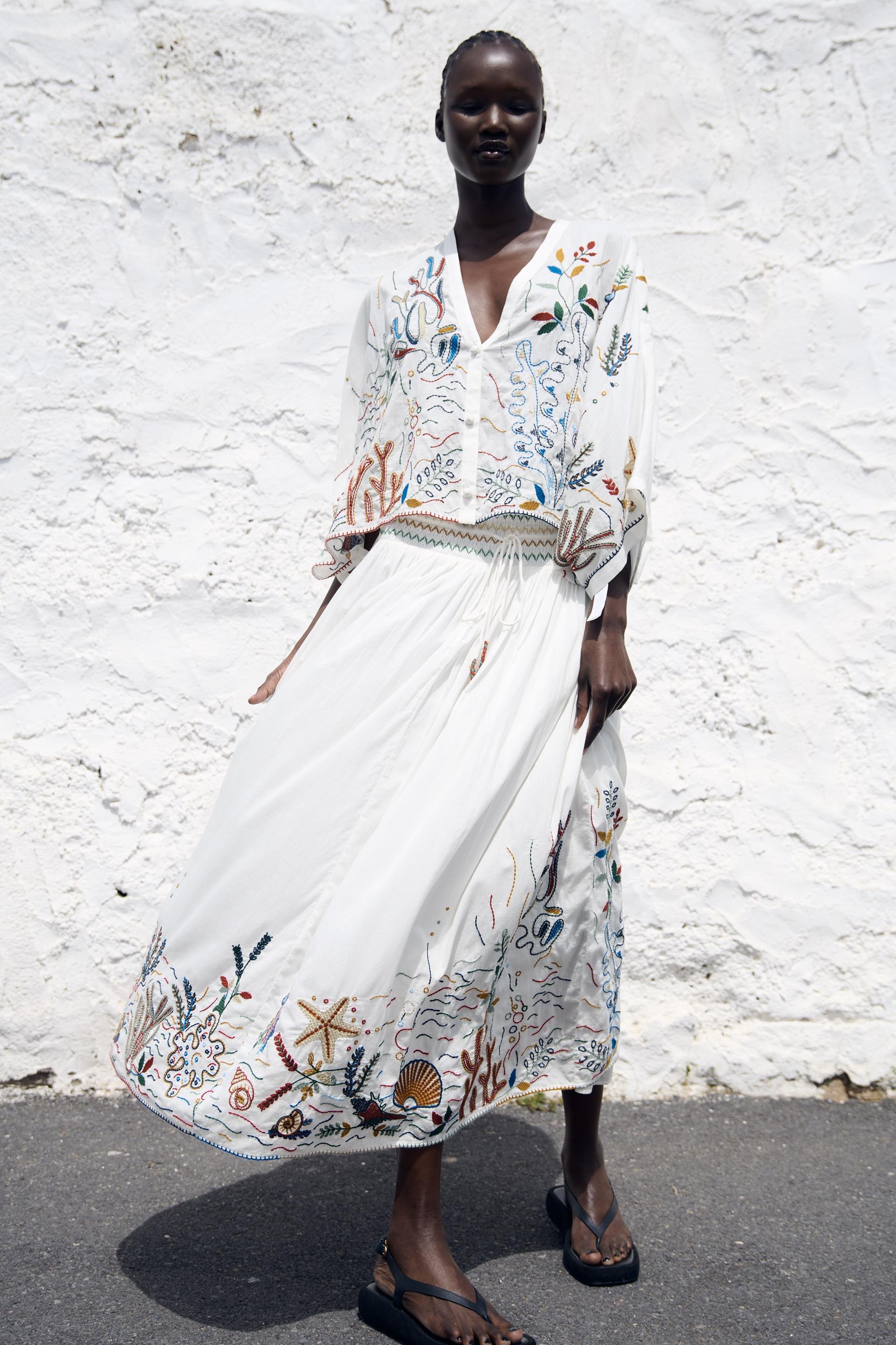 Zara embroidered cotton blouse Clearance