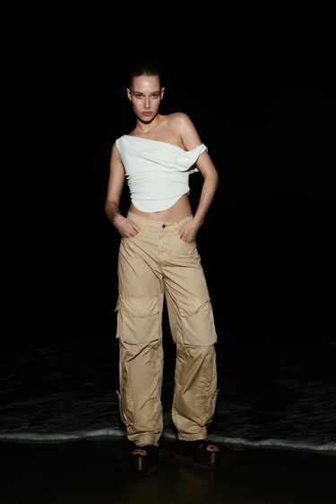 Image 0 of VOLUMINOUS POCKETED PANTS from Zara
