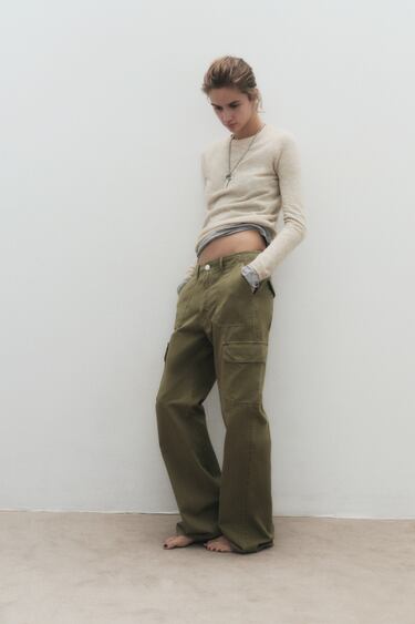 Image 0 of HIGH-RISE STRAIGHT TRF CARGO TROUSERS from Zara