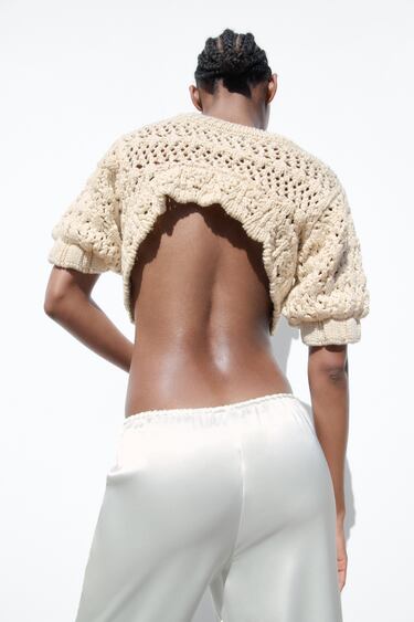 Image 0 of OPEN BACK KNIT TOP from Zara