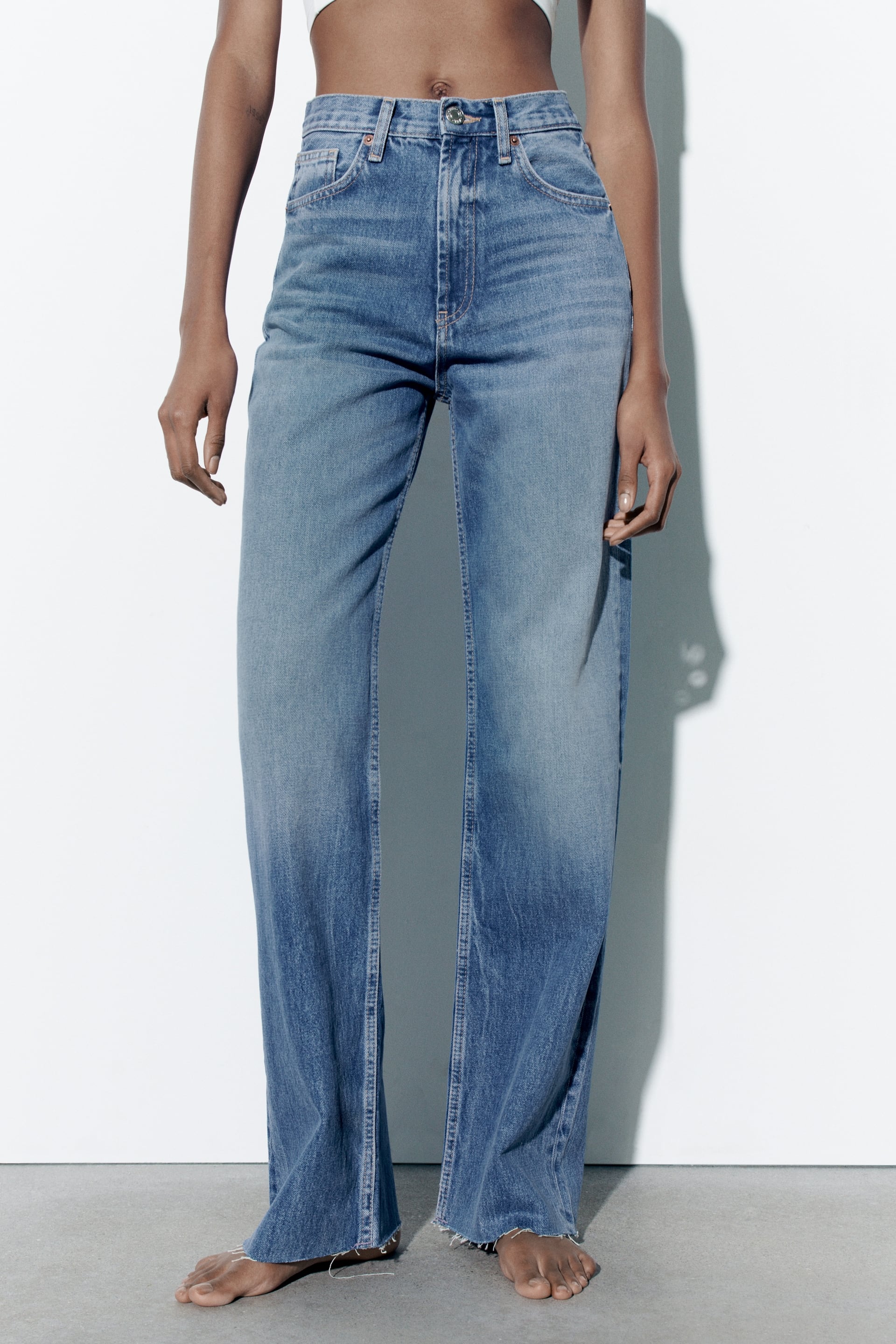 EXTRA LONG TRF HIGH RISE WIDE LEG JEANS