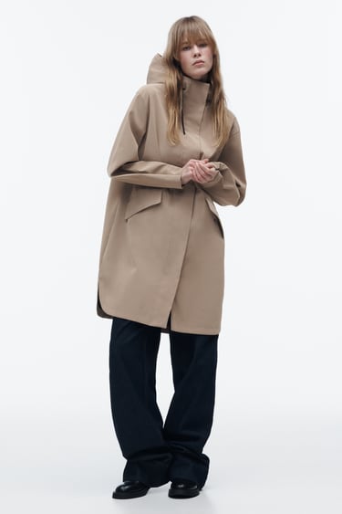 Image 0 of WATER AND WIND PROTECTION RUBBERISED PARKA from Zara