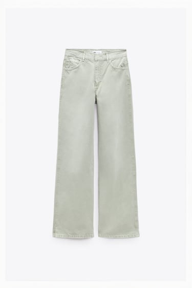 Image 0 of HIGH-WAISTED SPLIT WIDE LEG TRF JEANS from Zara