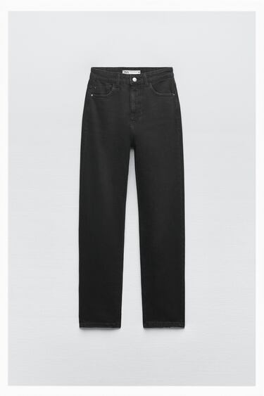 Image 0 of Z1975 MOM-FIT HIGH-WAIST JEANS from Zara