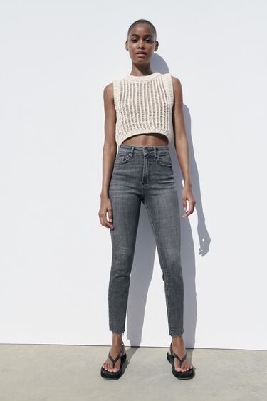 Image 0 of ZW THE SKINNY HIGH-RISE JEANS from Zara