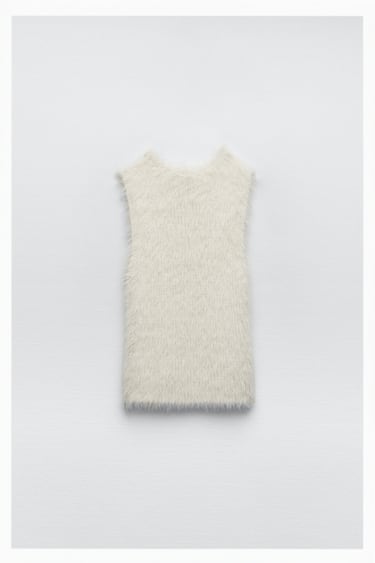 Image 0 of FAUX FUR TOP from Zara