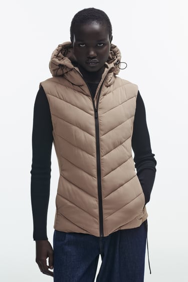 Image 0 of FITTED PUFFER GILET WITH HOOD from Zara