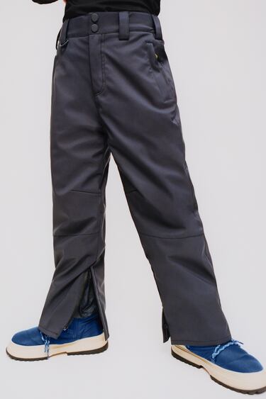 Image 0 of WATERPROOF AND WINDPROOF SKI TROUSERS from Zara