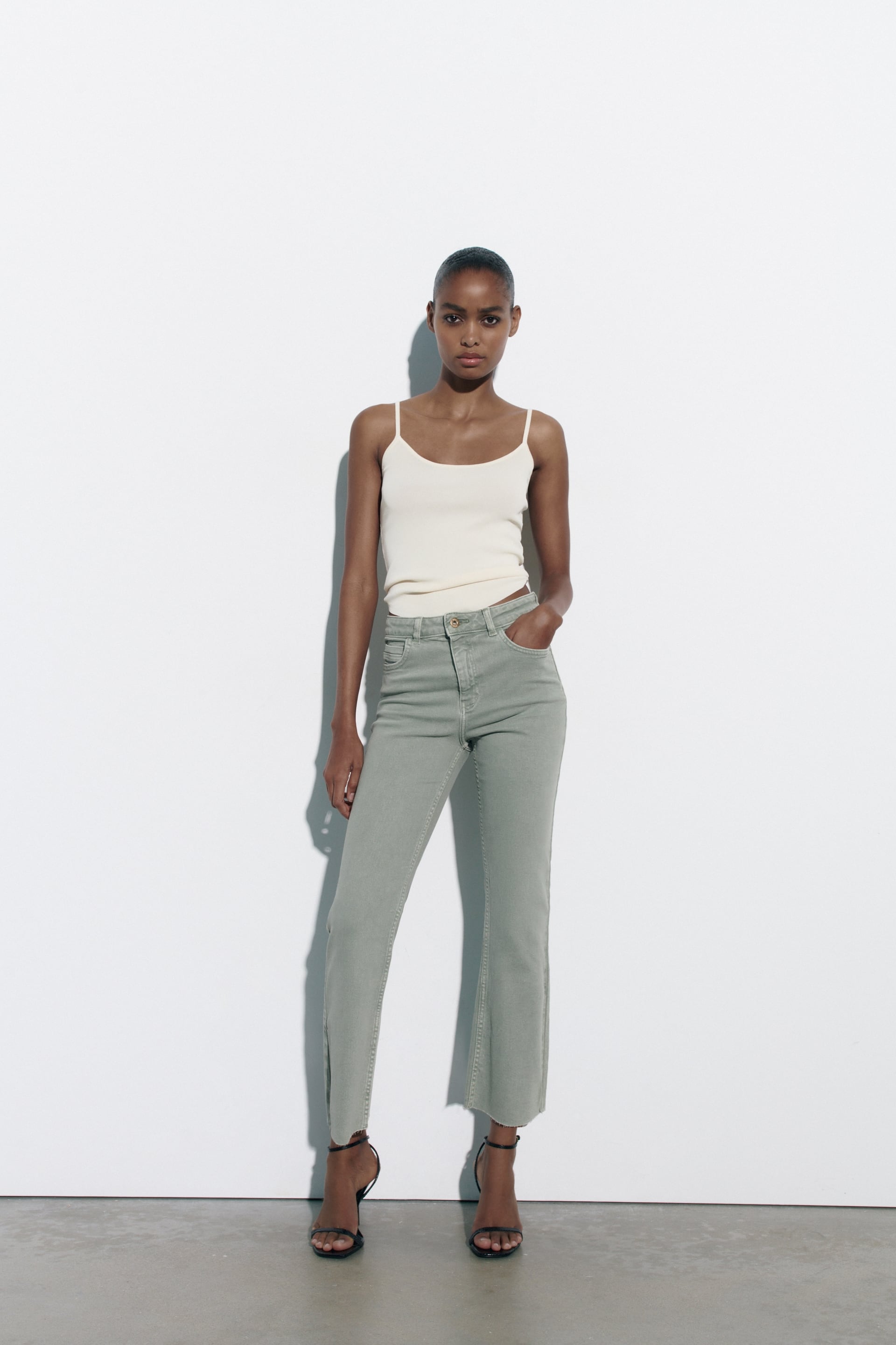 CROPPED RISE Z1975 FLARED JEANS - Light blue | ZARA United States