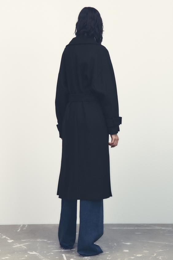 Εικόνα 3 του ΜΑΛΛΙΝΟ ΠΑΛΤΟ ΜΕ ΖΩΝΗ από Zara