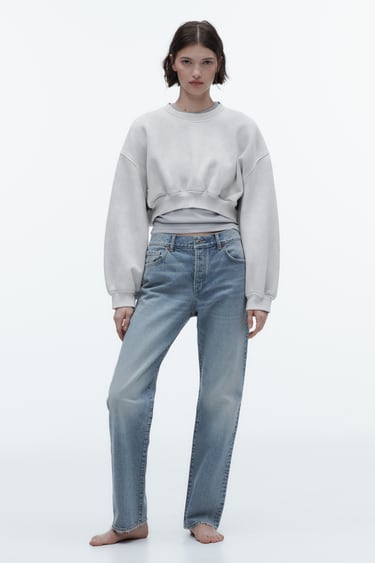 Image 0 of TRF MID-RISE STRAIGHT RELAXED JEANS from Zara