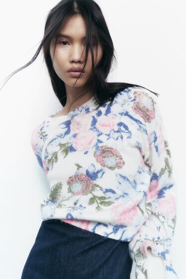 Image 0 of FLORAL JACQUARD KNIT SWEATER from Zara