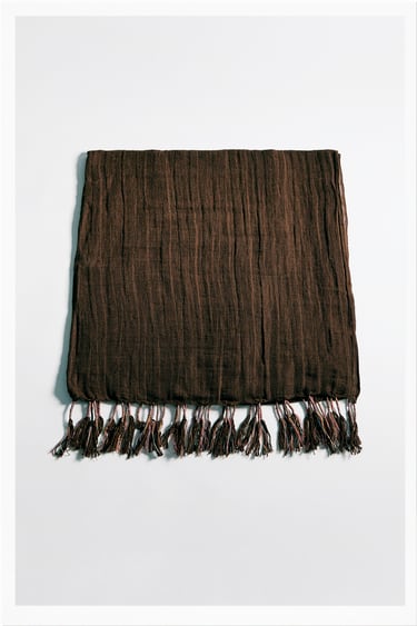 Image 0 of FRINGED LINEN BLEND SCARF from Zara