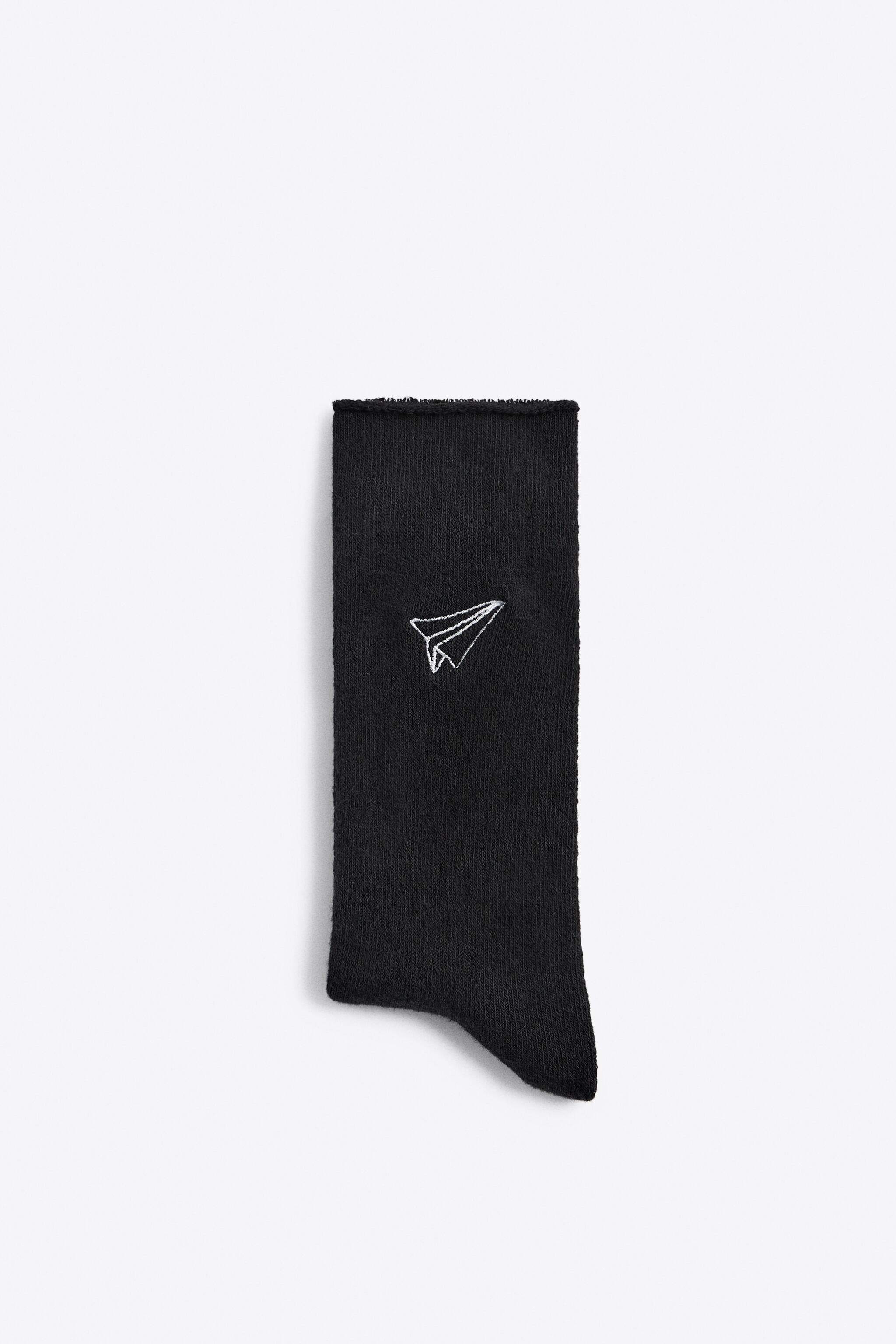 EMBROIDERED CONTRASTING SOCKS