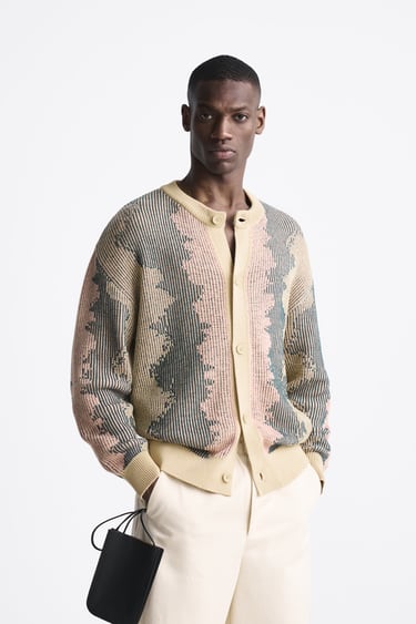 Image 0 of ABSTRACT JACQUARD CARDIGAN from Zara