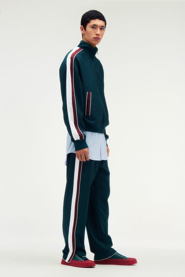 Image 0 of JOGGING TROUSERS WITH STRIPE - LIMITED EDITION from Zara