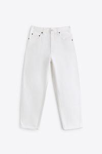 white relaxed fit jeans
